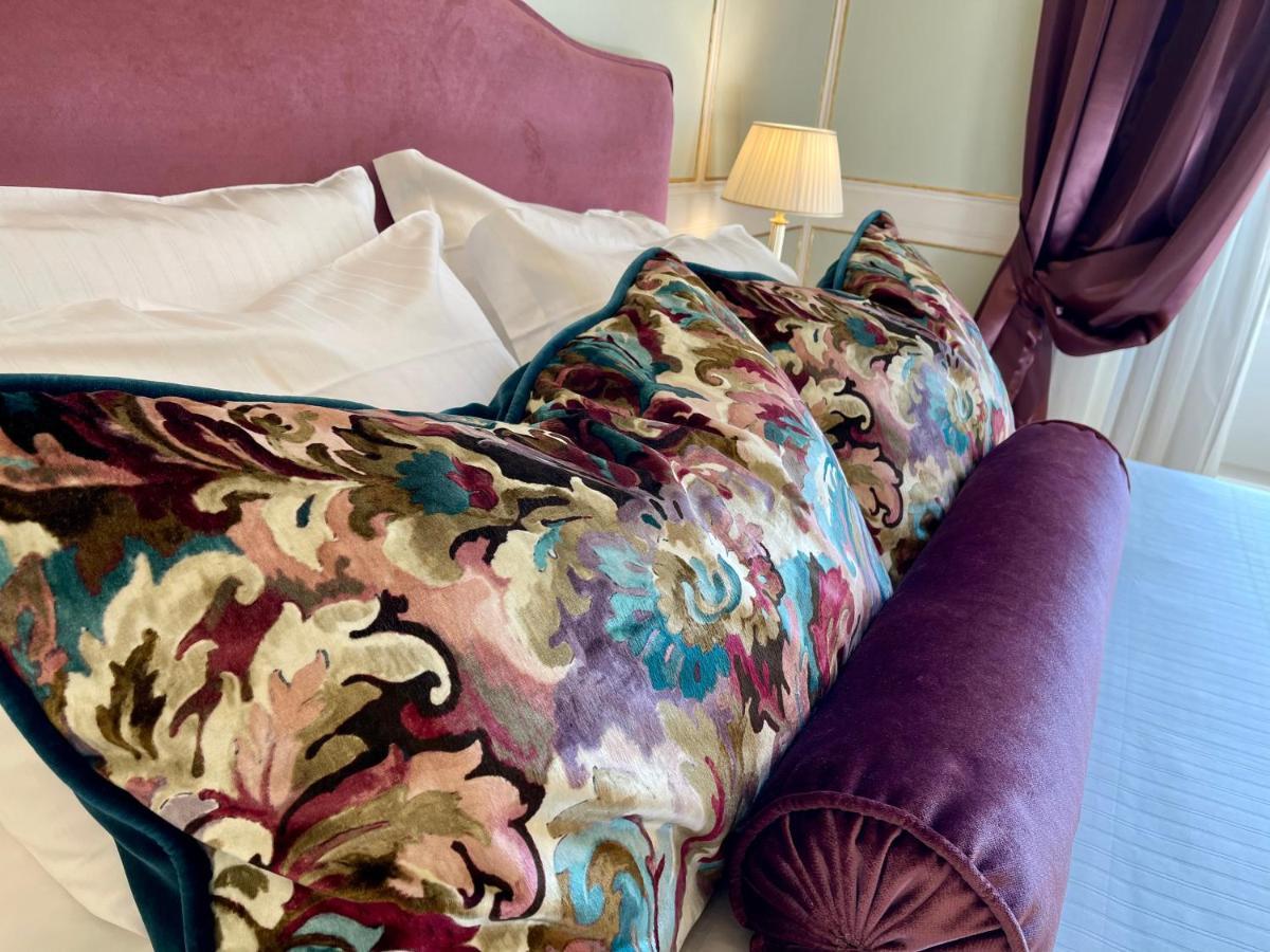 Palazzo Monga Boutique Guesthouse Vérone Extérieur photo
