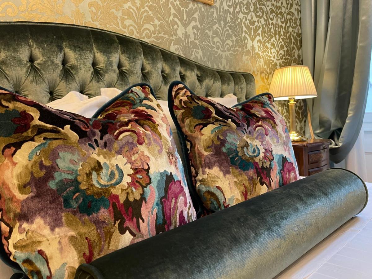 Palazzo Monga Boutique Guesthouse Vérone Extérieur photo