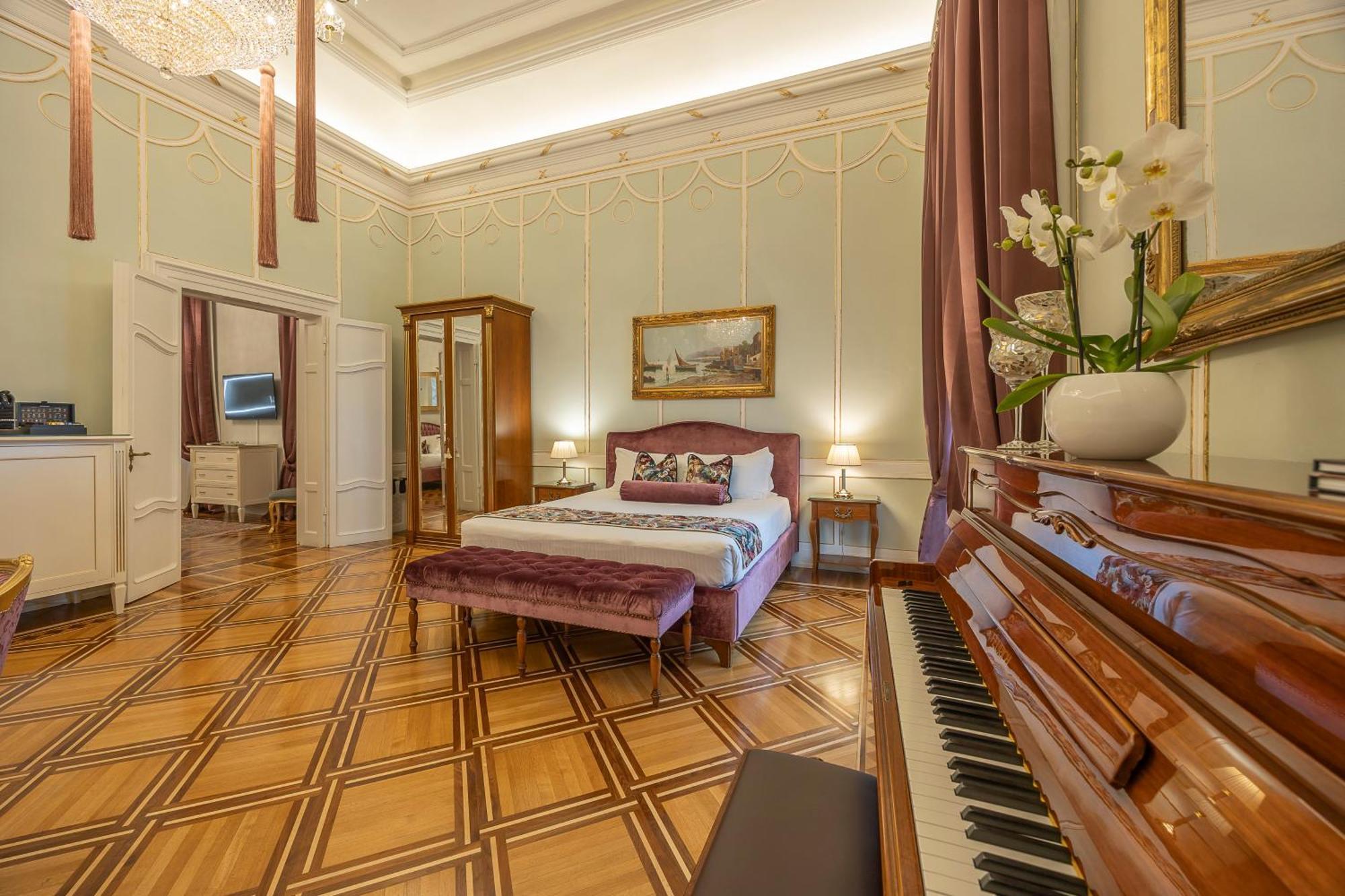 Palazzo Monga Boutique Guesthouse Vérone Extérieur photo